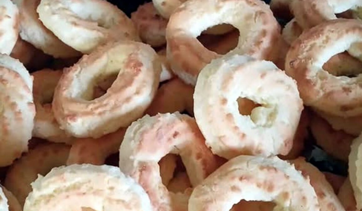 Bolacha de coco ralado