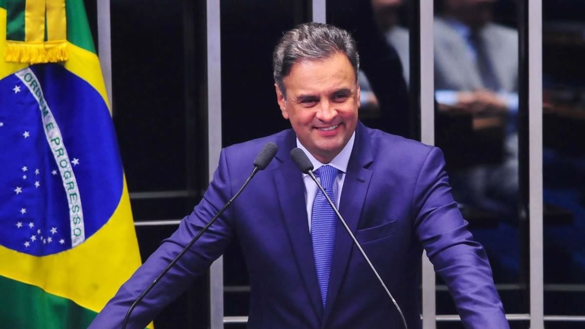 Aécio Neves