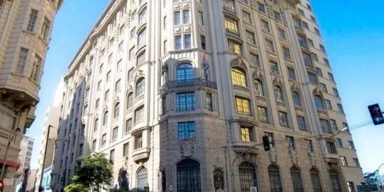 Promotor de Justiça Lincoln Gakiya em ação contra o crime organizado