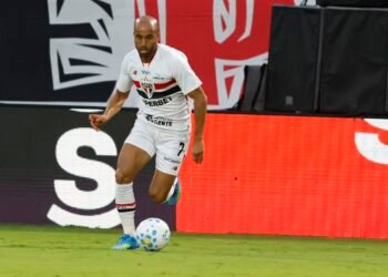 lucas moura sao paulo