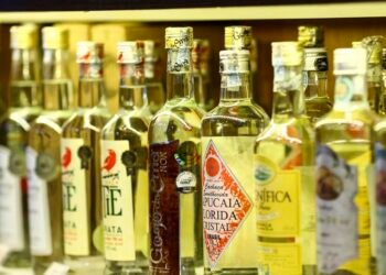 Dia Nacional da Cachaça é comemorado no dia 13 de agosto.