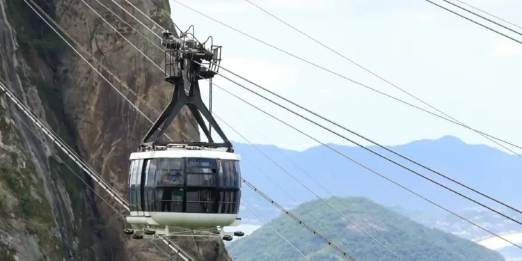 Ventania nas ruas do Rio de Janeiro. Foto: Tânia Rêgo/Agência Brasil