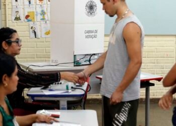 Estudantes no ENEM em São Paulo