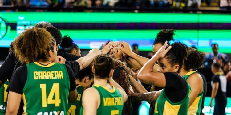 Brasil mira semifinais do classificatório ao Pré-Olímpico de basquete.