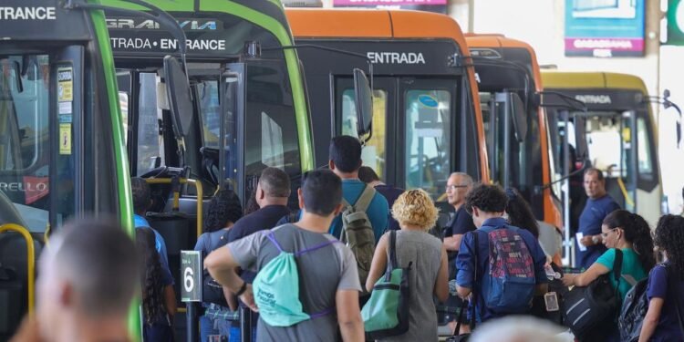 Pesquisa sobre escala 6x1 e jornada de trabalho