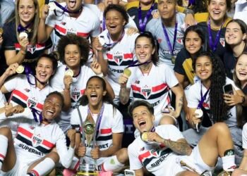 Final do Campeonato Brasileiro entre São Paulo e Corinthians no Morumbi