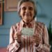 Maria Lidia Gomes de Mattos vota na zona eleitoral do Rio de Janeiro