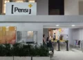 Descontentamento em seção eleitoral durante as eleições 2026.