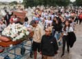 Moradores e representantes da sociedade civil protestam contra a Operação Contenção.
